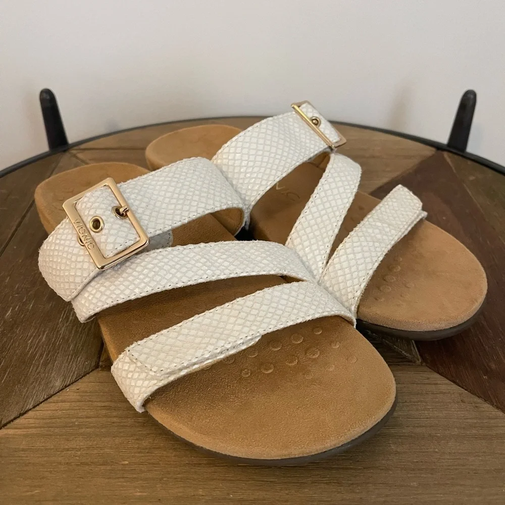 Vionic Adjustable Sandals - Picture 1 of 6